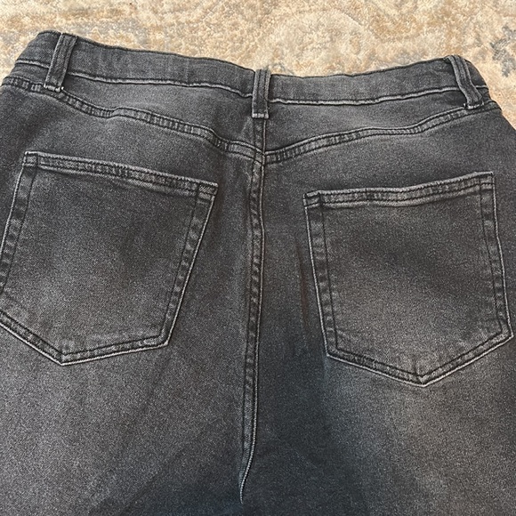 Women’s jeans - Picture 3 of 4